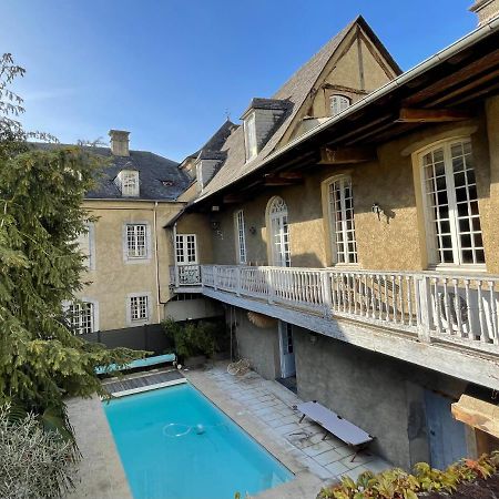 La Maison Aux Murs Anciens Et Ses Chambres Ταρμπ Εξωτερικό φωτογραφία