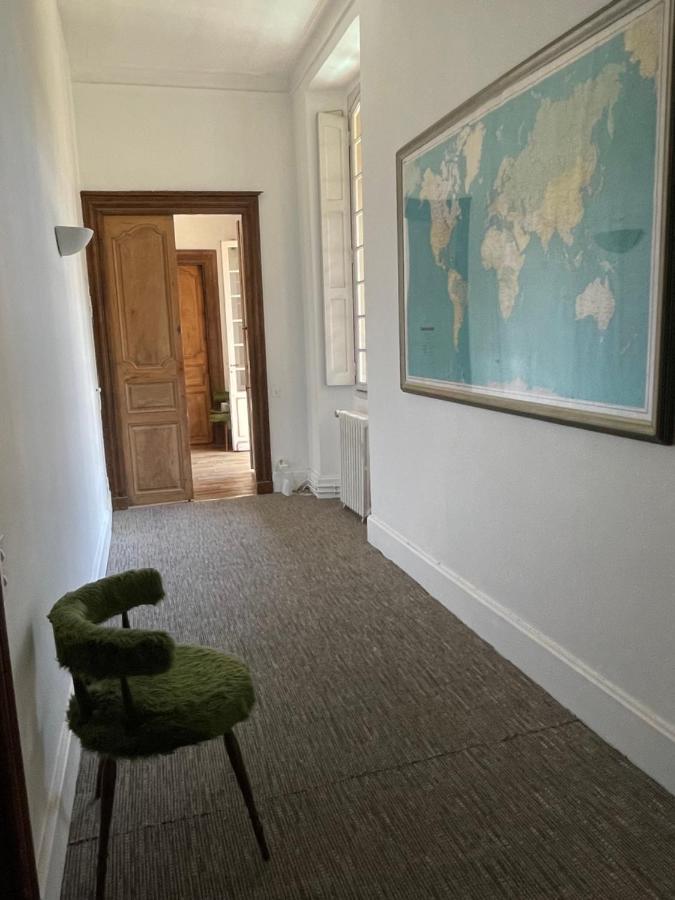 La Maison Aux Murs Anciens Et Ses Chambres Ταρμπ Εξωτερικό φωτογραφία