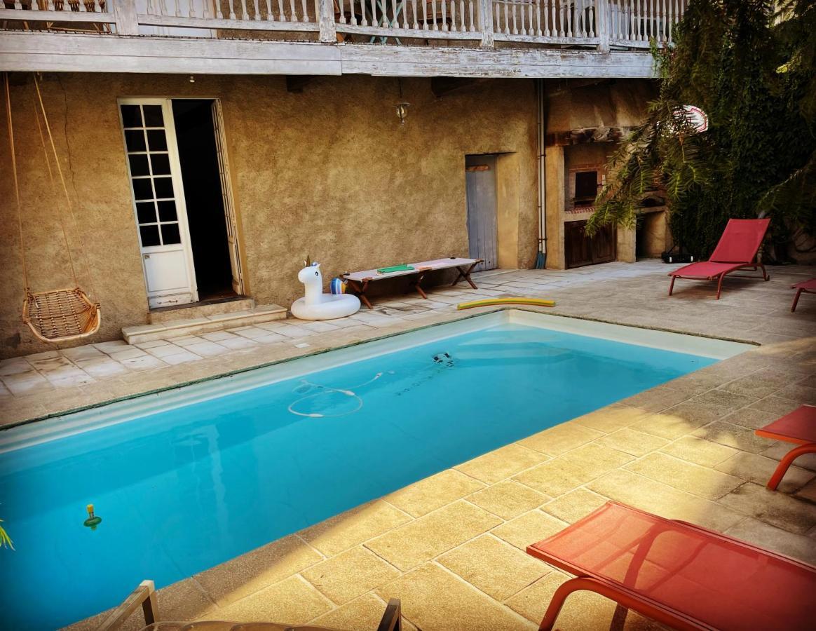 La Maison Aux Murs Anciens Et Ses Chambres Ταρμπ Εξωτερικό φωτογραφία