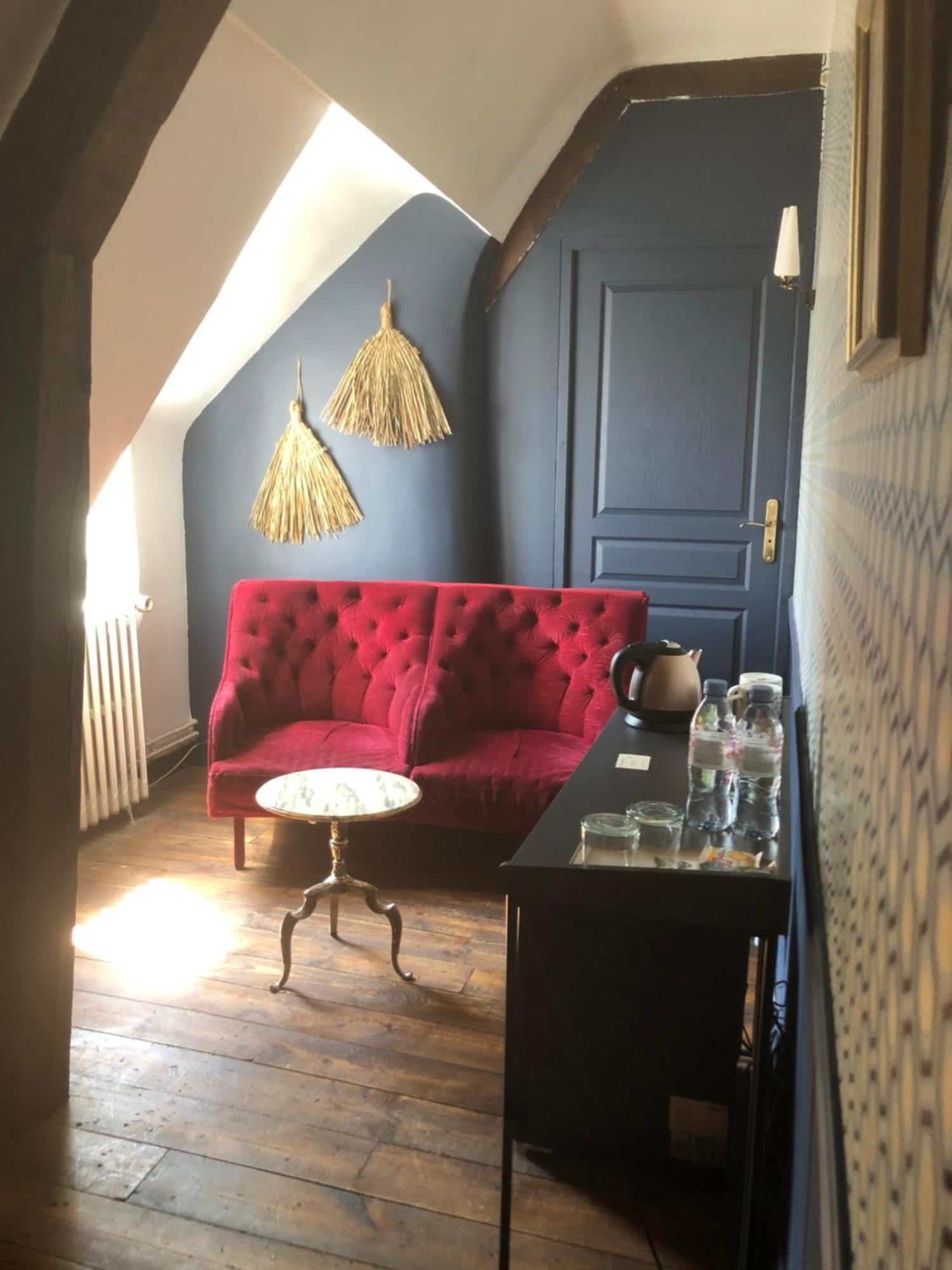 La Maison Aux Murs Anciens Et Ses Chambres Ταρμπ Εξωτερικό φωτογραφία